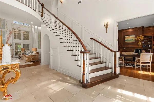 7211 Gilbert Drive, Shreveport, LA 71106