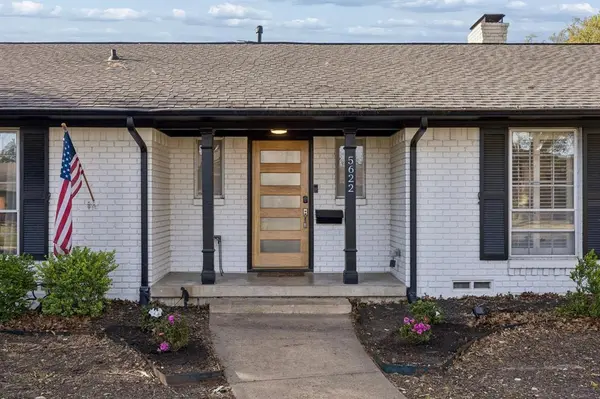 5622 Ledgestone Drive, Dallas, TX 75214