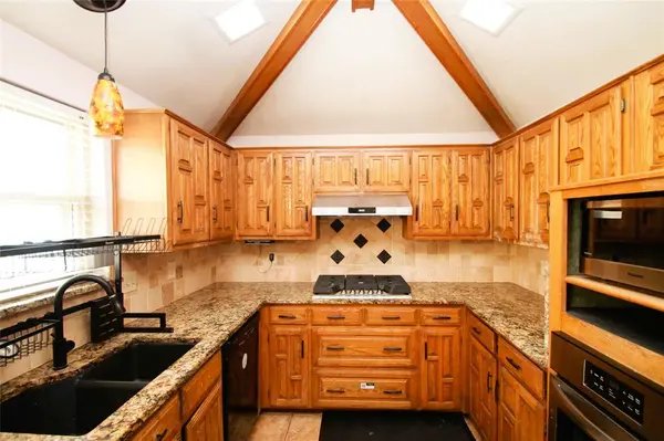 3929 Alto Avenue, Carrollton, TX 75007