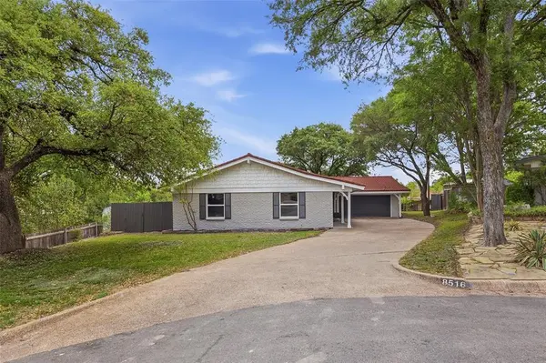 8516 La Jolla Court, Benbrook, TX 76116