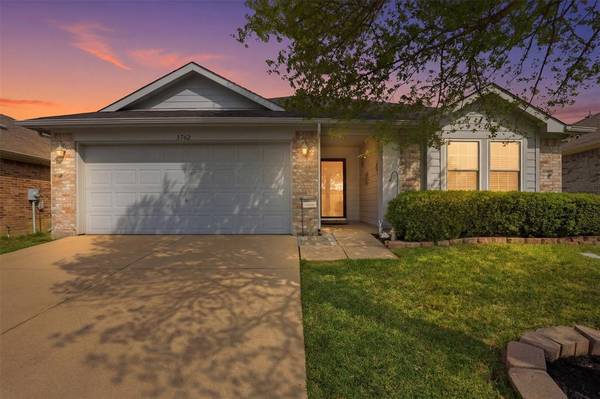 5762 Firethorn Drive, Dallas, TX 75249