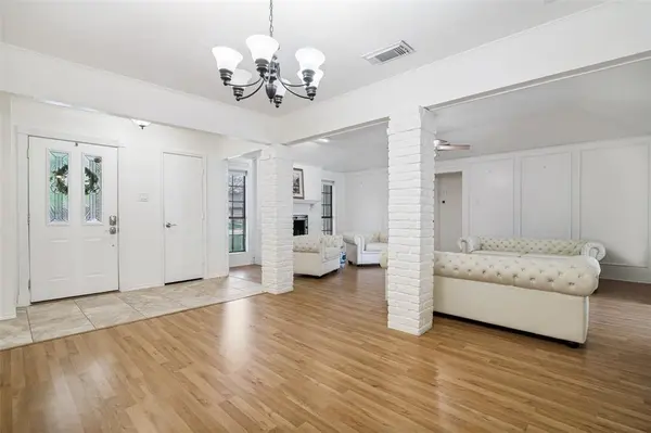 7706 Swiss Way, Rowlett, TX 75089