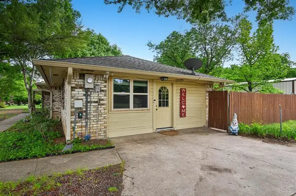 305 Cockrell Hill Road, Ovilla, TX 75154