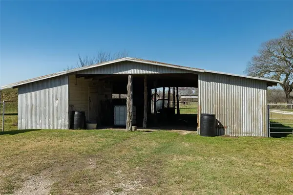 6634 Tim Donald Road, Justin, TX 76247