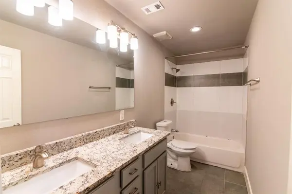 807 Meadow Mead Drive, Allen, TX 75002