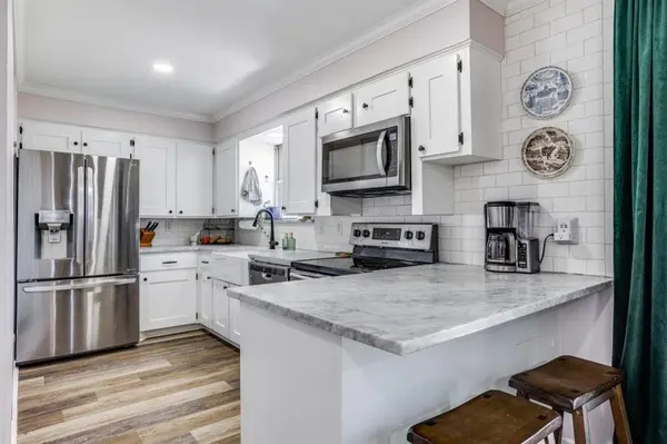 11123 Paddock Circle, Dallas, TX 75238