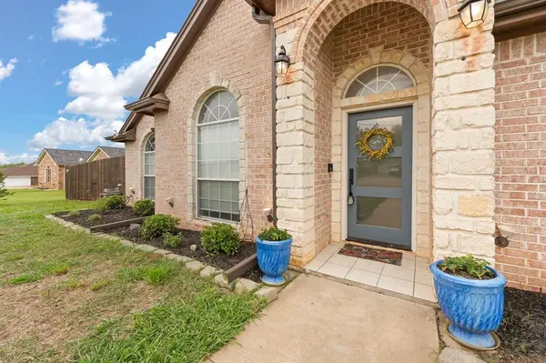 608 Spring Creek Street, Keene, TX 76031