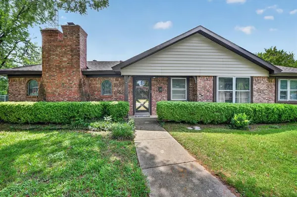 8330 Jerrie Jo Drive, North Richland Hills, TX 76180