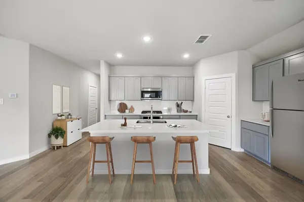 2110 Balsam Drive, Gunter, TX 75058