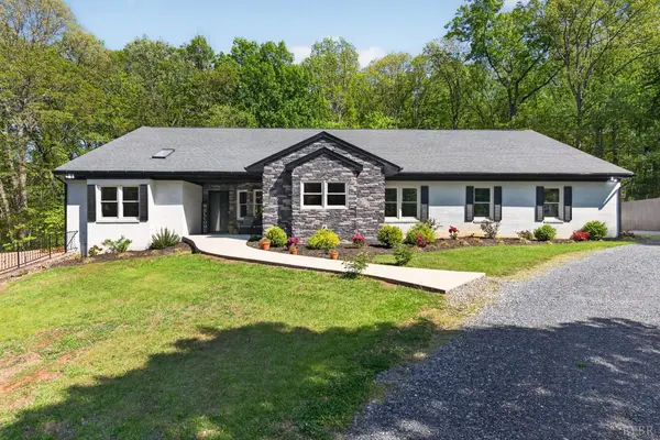 1161 Deer Creek Drive, Bedford, VA 24523