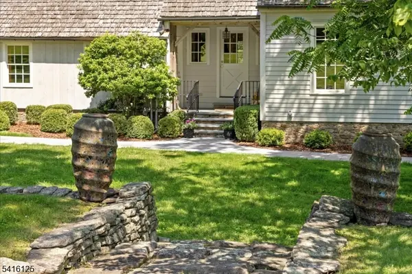 56 Strimples Mill Rd, Delaware Twp., NJ 08559