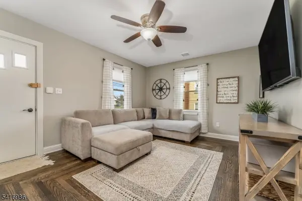 816 North Blvd, Alpha Boro, NJ 08865