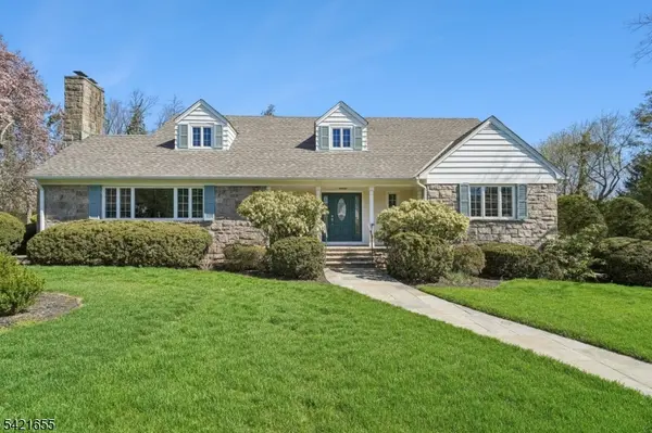 5 Witherspoon Rd, Clifton City, NJ 07013