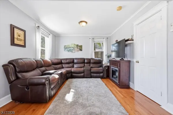 29 Sunset Ave, Butler Boro, NJ 07405