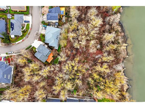 3862 NE 203RD AVE, Fairview, OR 97024