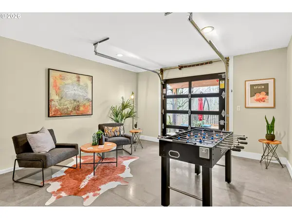 3862 NE 203RD AVE, Fairview, OR 97024