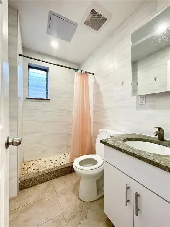 145 Bay 11th ST, Brooklyn, NY 11228