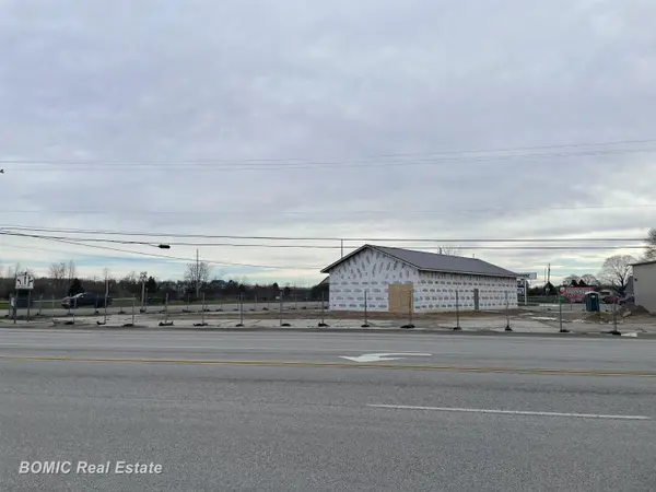 12041 Dixie HWY, Birch Run Twp, MI 48415