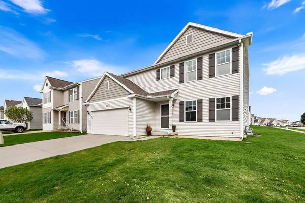 5798 Sable Ridge DR SE, City Of Kentwood, MI 49508