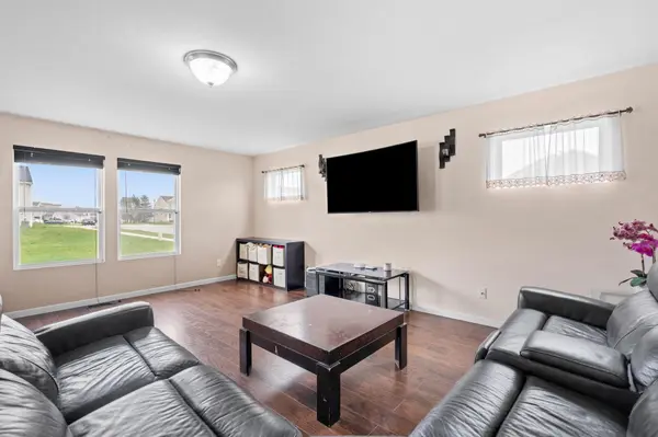 5798 Sable Ridge DR SE, City Of Kentwood, MI 49508