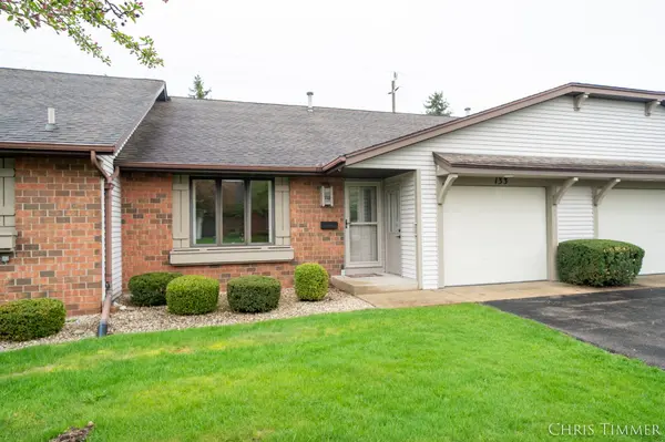 133 Parkside DR, Zeeland City, MI 49464