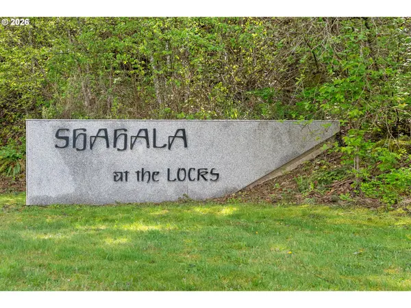 1262 SE WINDSONG DR, Cascade Locks, OR 97014