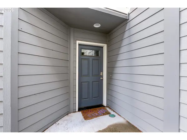 1262 SE WINDSONG DR, Cascade Locks, OR 97014