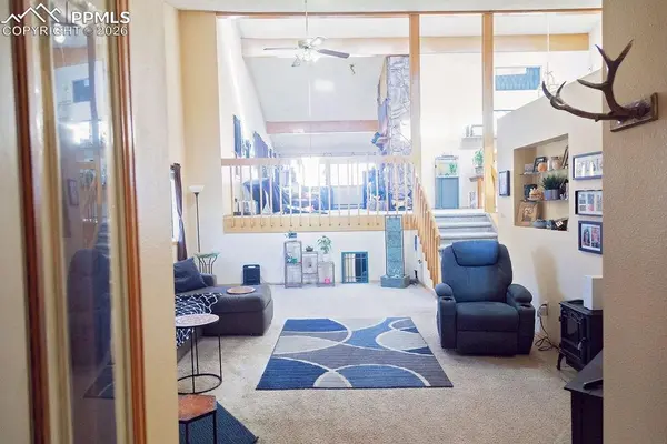 20 Sommerlyn RD, Colorado Springs, CO 80906