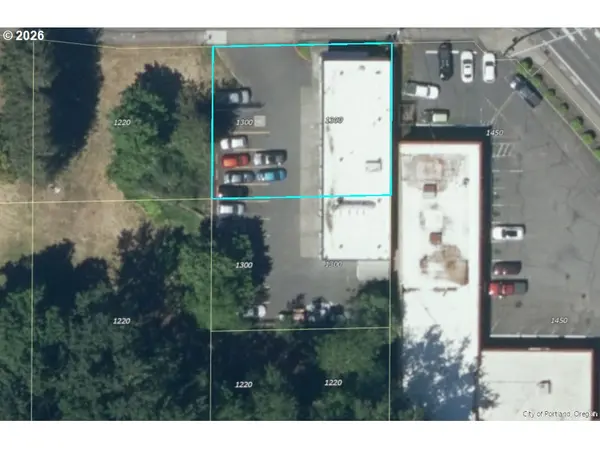 1300 NE DIVISION ST, Gresham, OR 97030