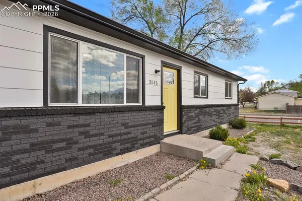 3515 Darkwood PL, Colorado Springs, CO 80910