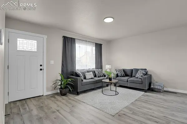 3515 Darkwood PL, Colorado Springs, CO 80910