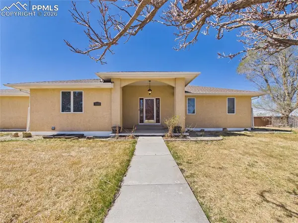 1079 Lynn DR, Pueblo, CO 81006