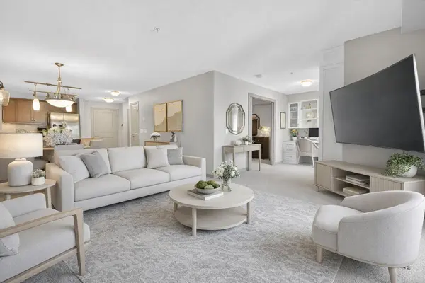 310 Mckenzie Towne Gate SE #3302, Calgary, AB T2Z 1J4