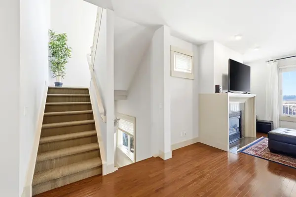 243 Whispering Water WAY, Rural Rocky View County, AB T3Z 3T4