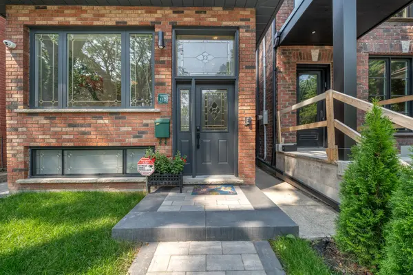 112 Argyle ST, Toronto C01, ON M6J 1N9