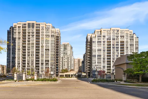 28 Hollywood AVE #1211, Toronto C14, ON M2N 6S4