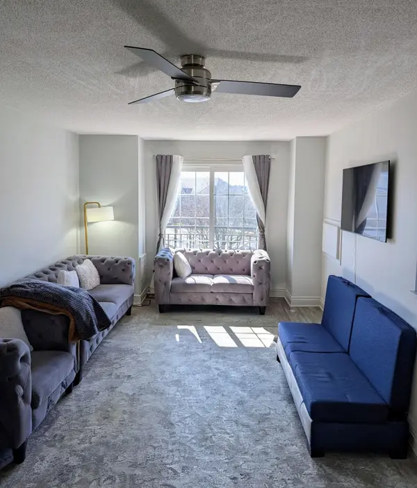 83 Aspen Springs DR #301, Clarington, ON L1C 5J7