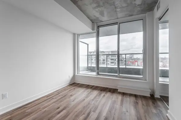 30 Baseball PL #923, Toronto E01, ON M4M 0E8