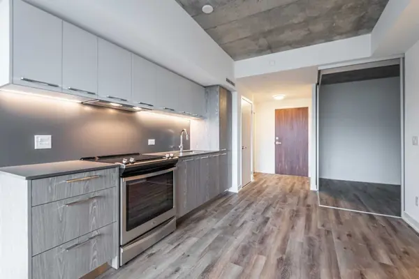 30 Baseball PL #923, Toronto E01, ON M4M 0E8