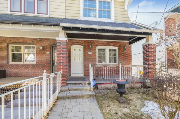 97 SPARKHALL AVE, Toronto E01, ON M4K 1G7