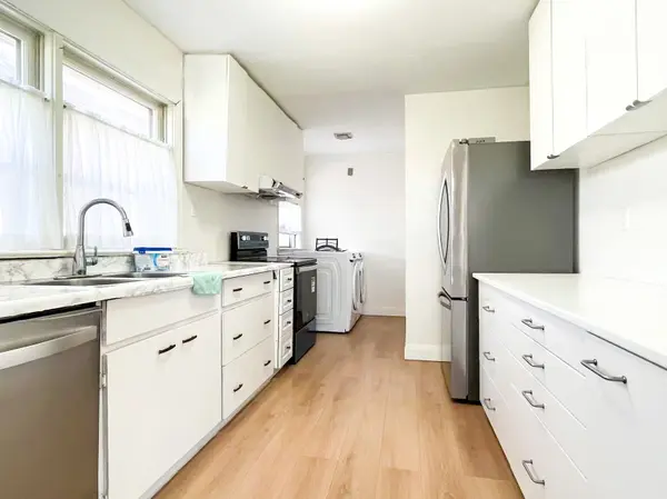 1090 Warden AVE, Toronto E04, ON M1R 2P3