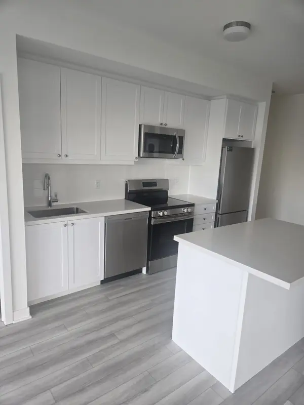 51 CLARINGTON BLVD #105, Clarington, ON L1C 7J8