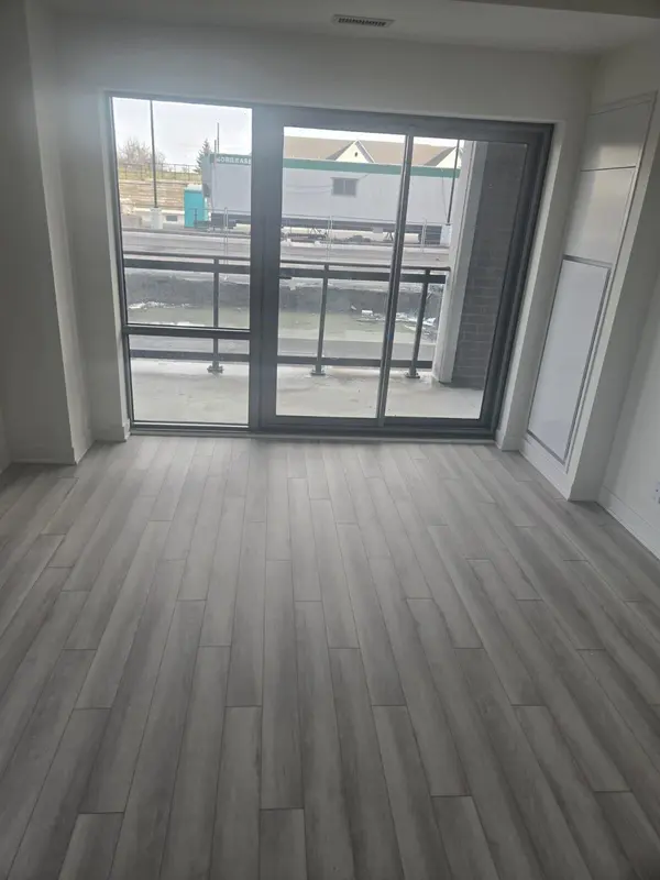 51 CLARINGTON BLVD #105, Clarington, ON L1C 7J8