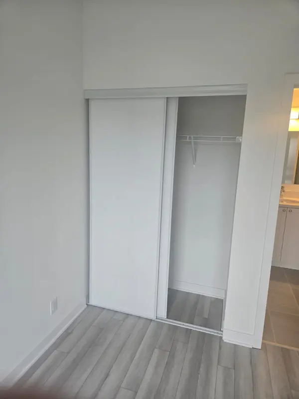 51 CLARINGTON BLVD #105, Clarington, ON L1C 7J8