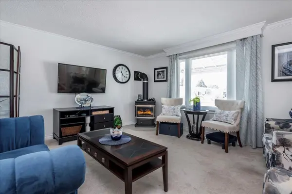 5 Terra Nova Arm N/A, Innisfil, ON L9S 1S1