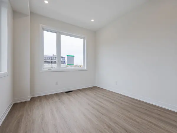 41 Robert Eaton AVE, Markham, ON L3S 0G3