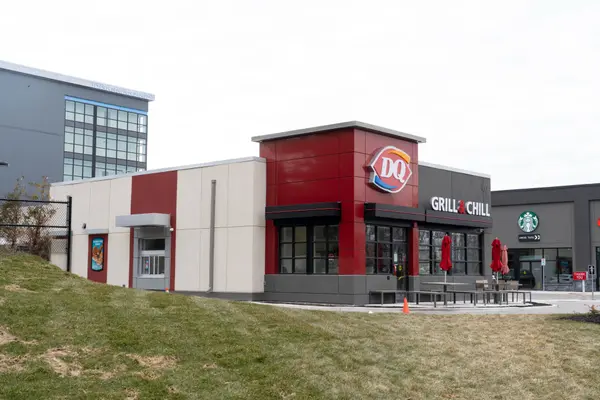 175 Melvin Robson AVE, Aurora, ON L4G 7B4