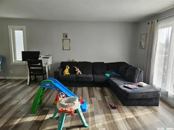 519 Palliser DRIVE, Swift Current, SK S9H 5C5