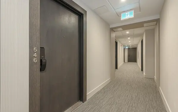 1005 Dundas ST E #546, Oakville, ON L6H 8C7