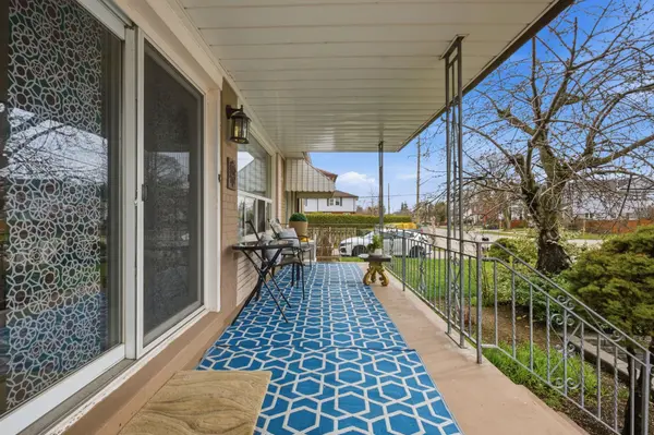 1257 Alexandra AVE, Mississauga, ON L5E 2A7